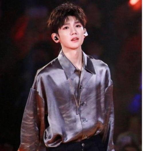 圈内人爆料王源和林俊杰,神秘幕后故事曝光 第1张 圈内人爆料王源和林俊杰,神秘幕后故事曝光 第1张